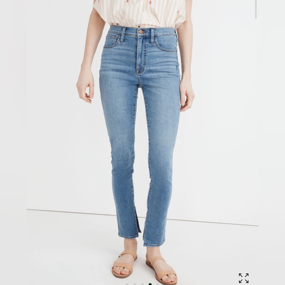MADEWELL 10" High-Rise Roadtripper Supersoft Jeans: Ankle-Slit Edition - Picture 2 of 10
